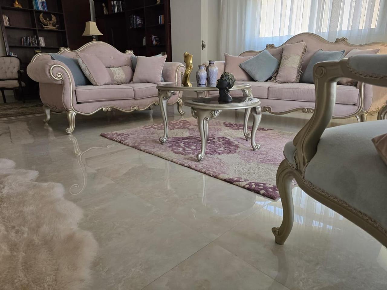 Garden View Royal 284, 10 Min To Airport 1 Min To Water Way, New - El Banafseg *