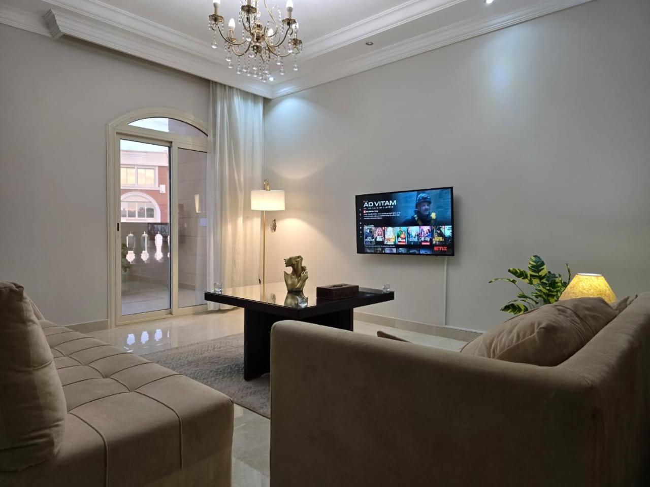 Garden View Royal 284, 10 Min To Airport 1 Min To Water Way, New - El Banafseg Cairo